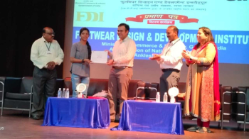 FDDI Ankleshwar celebrates victory during the Certificate Distribution Ceremony.